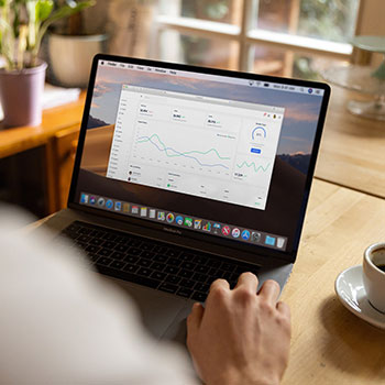 网络风云突变：揭秘企业核心竞争力和危机管理